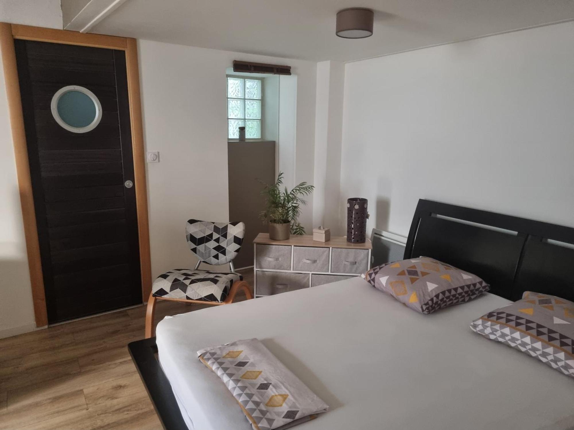 Tournus Castrum Romain - Duplex 54 M2 - 3 Etoiles - Petit Box Velo - 5Mn Autoroute Exterior foto